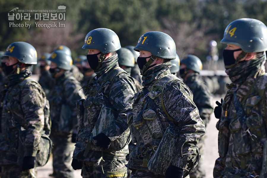 해병대 신병 1265기 1교육대 3주차 화생방 89_8328.jpg