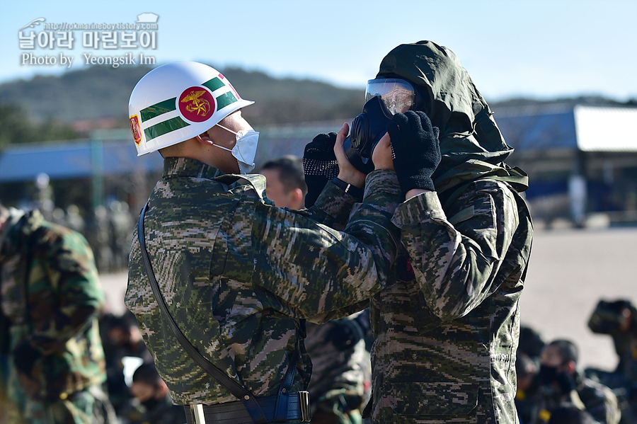 해병대 신병 1265기 1교육대 3주차 화생방 89_8250.jpg