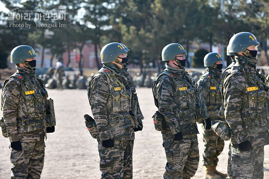 해병대 신병 1265기 1교육대 3주차 화생방 89_8334.jpg