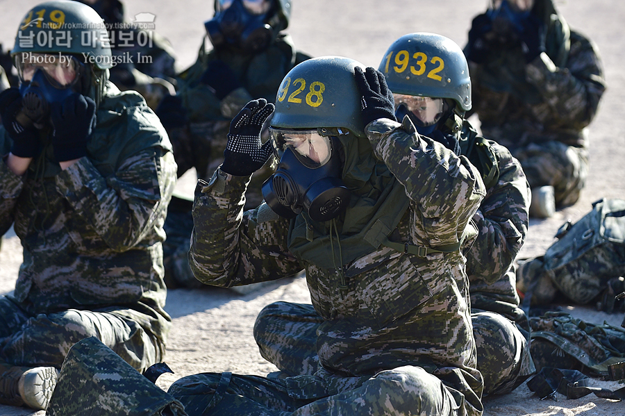 해병대 신병 1265기 1교육대 3주차 화생방 89_8275.jpg