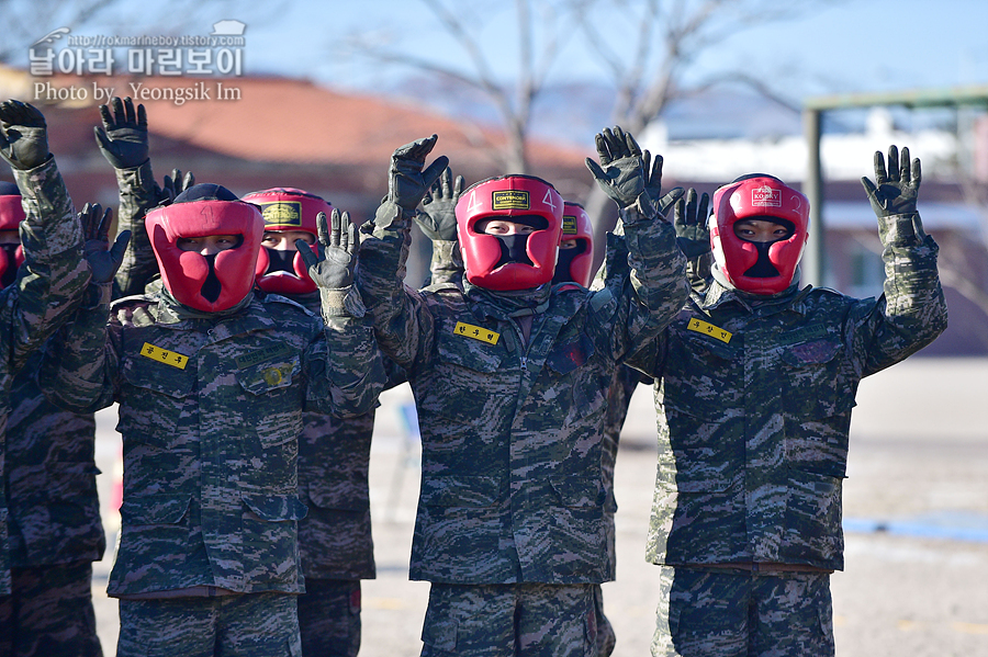 해병대 신병 1265기 1교육대 3주차 참호목봉_8685_3.jpg