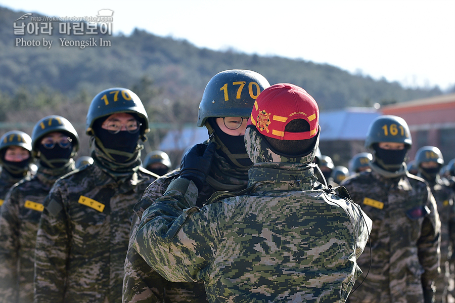 해병대 신병 1265기 1교육대 3주차 참호목봉_8857.jpg