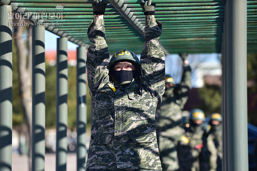 해병대 신병 1265기 1교육대 3주차 참호목봉_8643.jpg