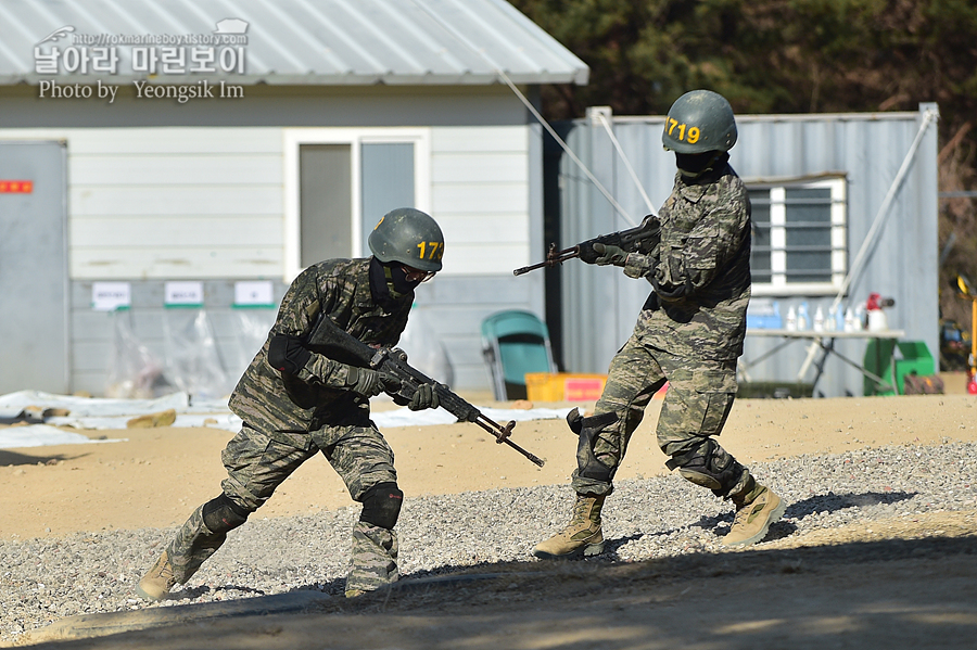 해병대 신병 1265기 1교육대 극기주 각개전투2_0910.jpg