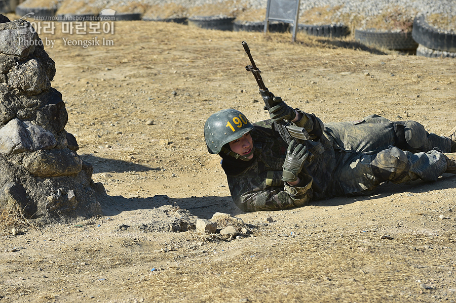 해병대 신병 1265기 1교육대 극기주 각개전투2_0957.jpg