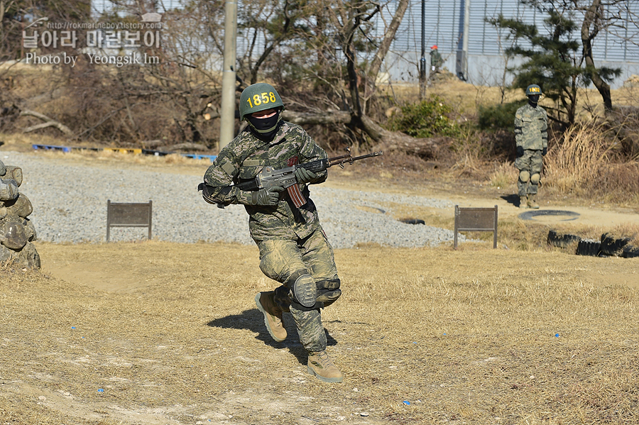 해병대 신병 1265기 1교육대 극기주 각개전투2_0940.jpg