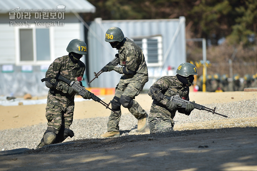 해병대 신병 1265기 1교육대 극기주 각개전투2_0915.jpg