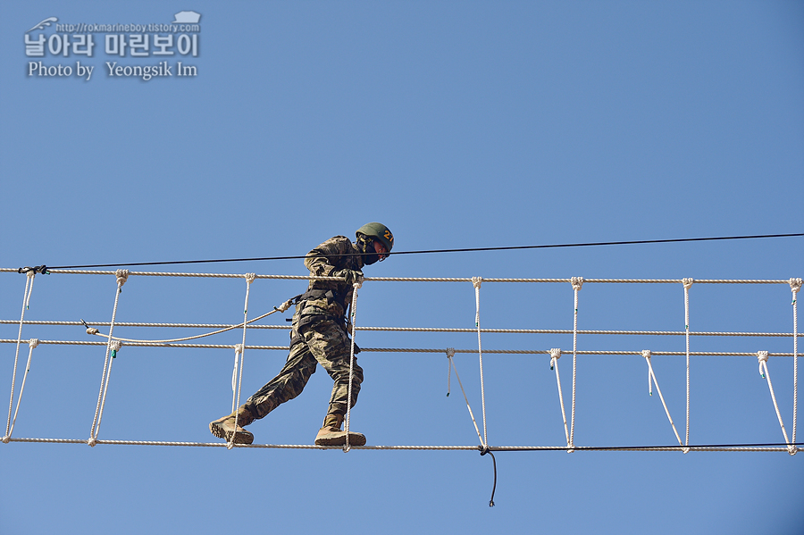 해병대 신병 1265기 2교육대 극기주 유격2_1055.jpg