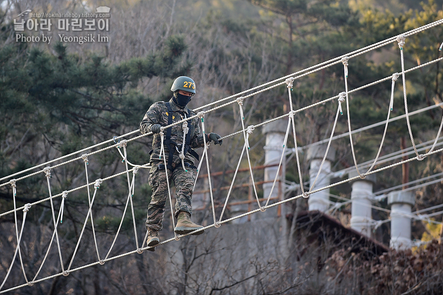 해병대 신병 1265기 2교육대 극기주 유격2_1105.jpg