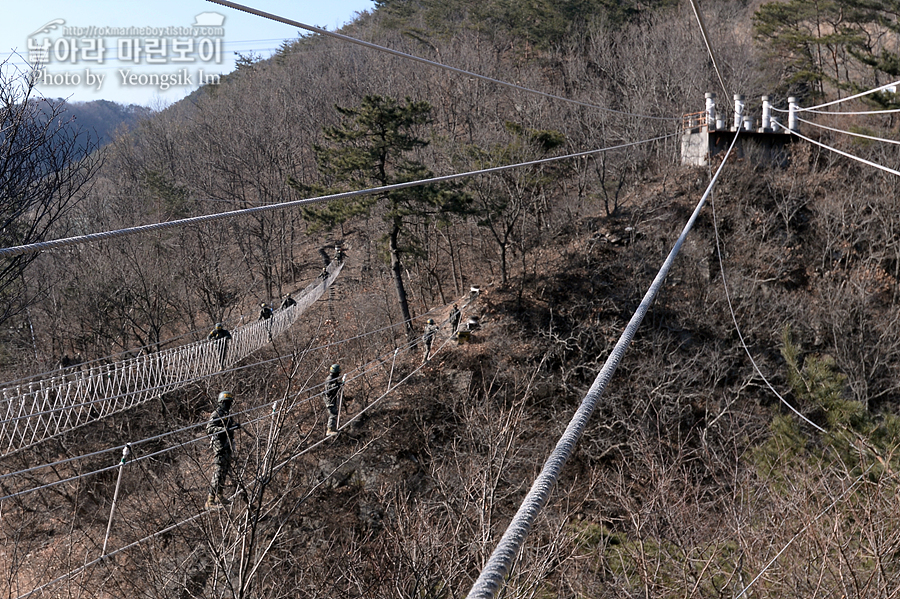 해병대 신병 1265기 2교육대 극기주 유격2_1092.jpg