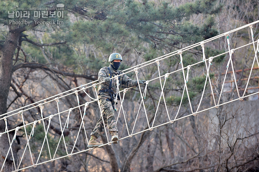 해병대 신병 1265기 2교육대 극기주 유격2_1104.jpg