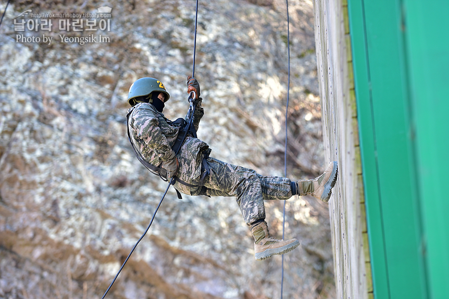 해병대 신병 1265기 2교육대 극기주 유격2_1074.jpg