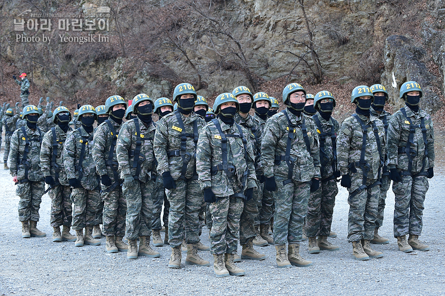 해병대 신병 1265기 2교육대 극기주 유격1_0800.jpg