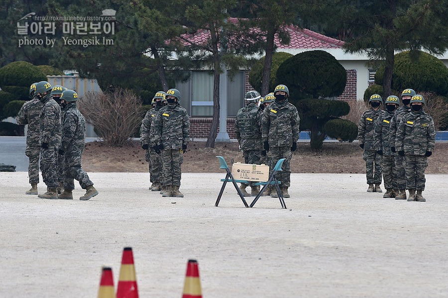 해병대 신병 1265기 2교육대 4주차 수류탄투척_0114.jpg