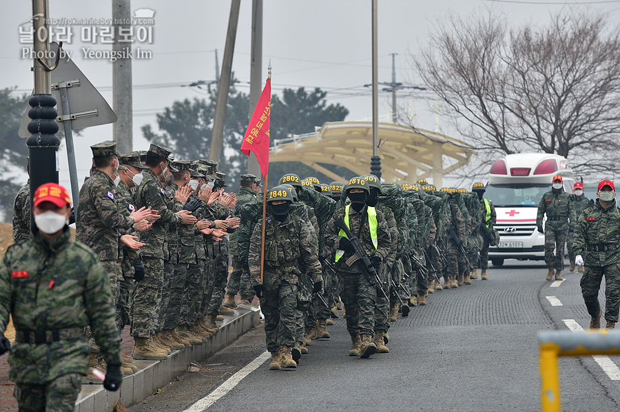 해병대 신병 1265기 2교육대 극기주 빨간명찰수여식_1327.jpg