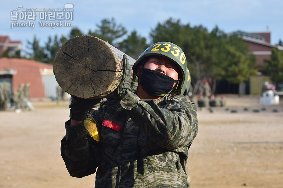 신병 1265기 2교육대 6주차 격투봉 참호격투 목봉_1489.jpg