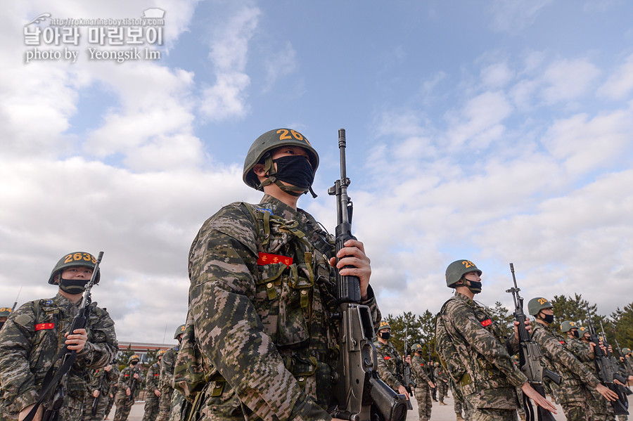 신병 1265기 2교육대 6주차 격투봉 참호격투 목봉_7588.jpg