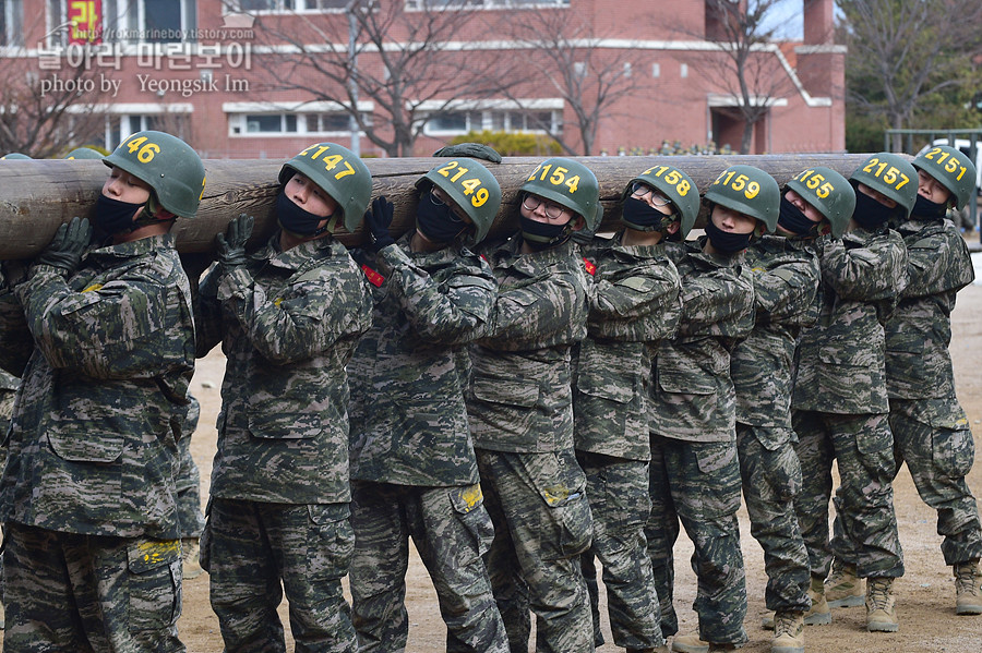 신병 1265기 2교육대 6주차 격투봉 참호격투 목봉_1649.jpg