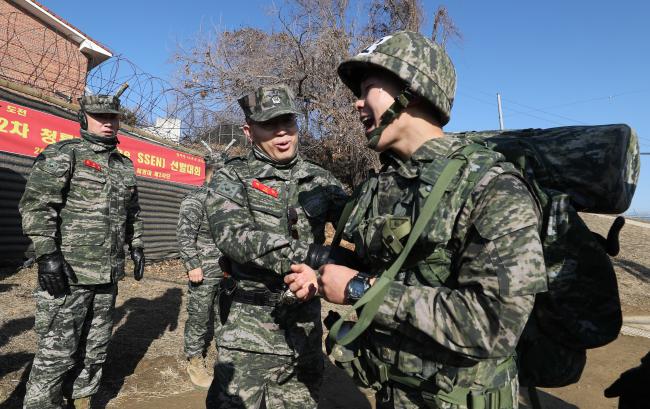 해병대2사단 청룡전사.jpg