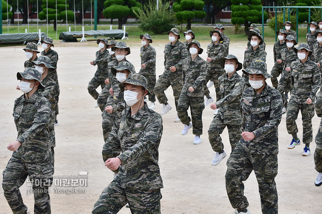 해병대 신병 1262기 5교육대 1주차_0112.jpg