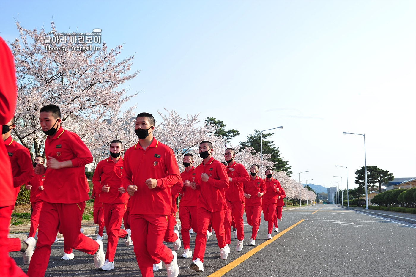 해병대 신병 1256기 5교육대 구보_6673.jpg