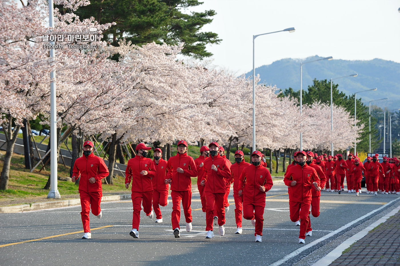 해병대 신병 1256기 3교육대 구보_2016.jpg