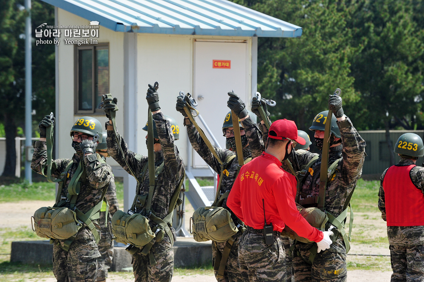 해병대 신병 1257기 2교육대 3주차 공수기초 9_0278.jpg