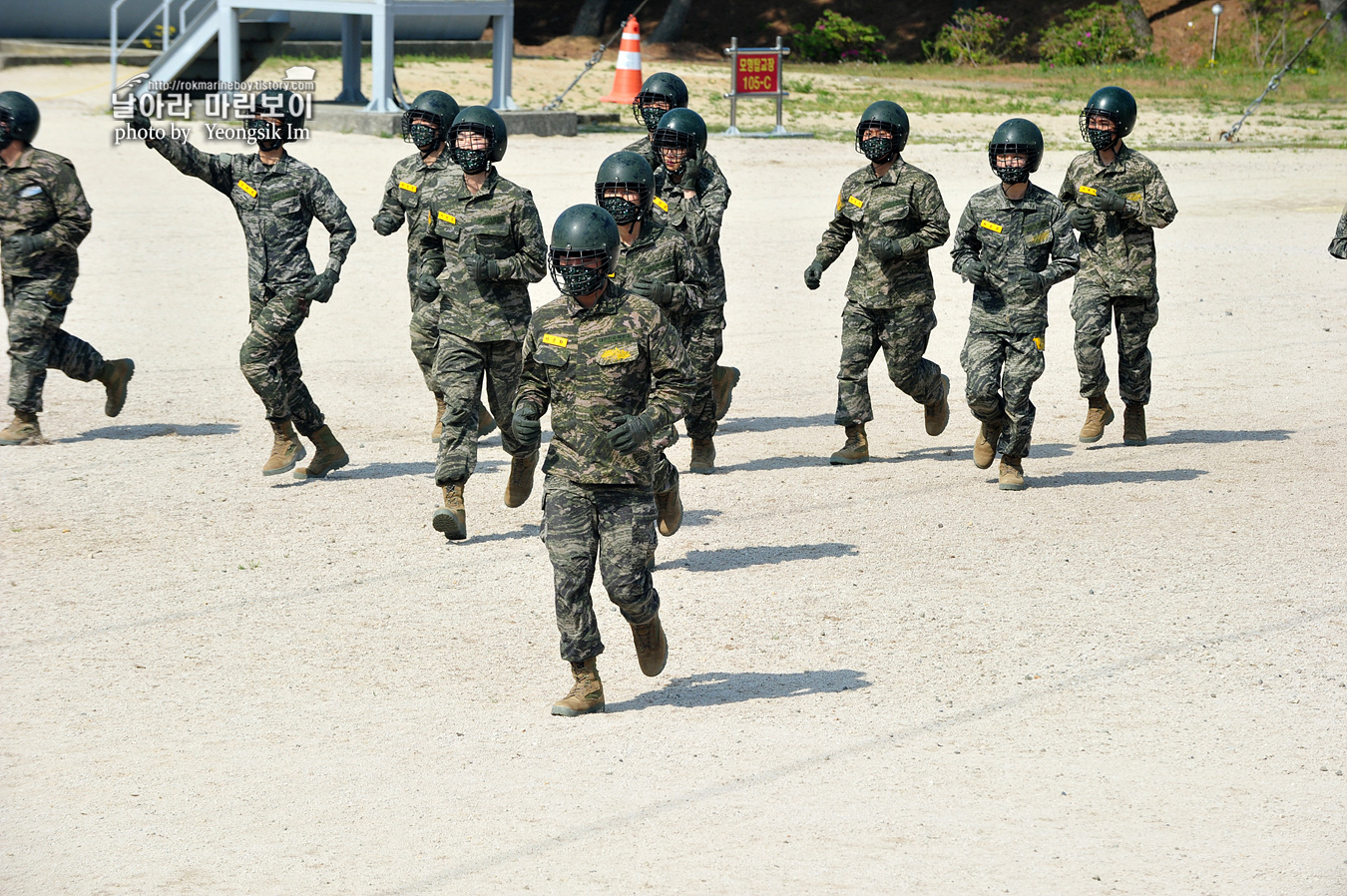 해병대 신병 1257기 2교육대 3주차 공수기초 0_0200.jpg