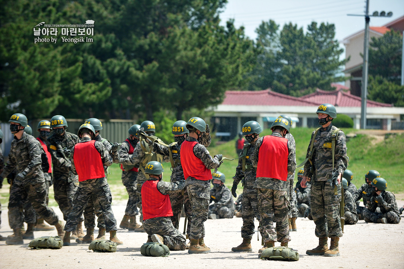 해병대 신병 1257기 2교육대 3주차 공수기초 0_0197.jpg