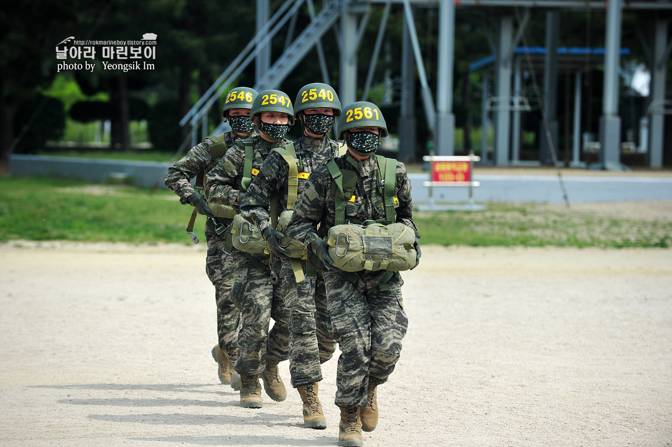 해병대 신병 1257기 2교육대 3주차 공수기초 5_0618.jpg