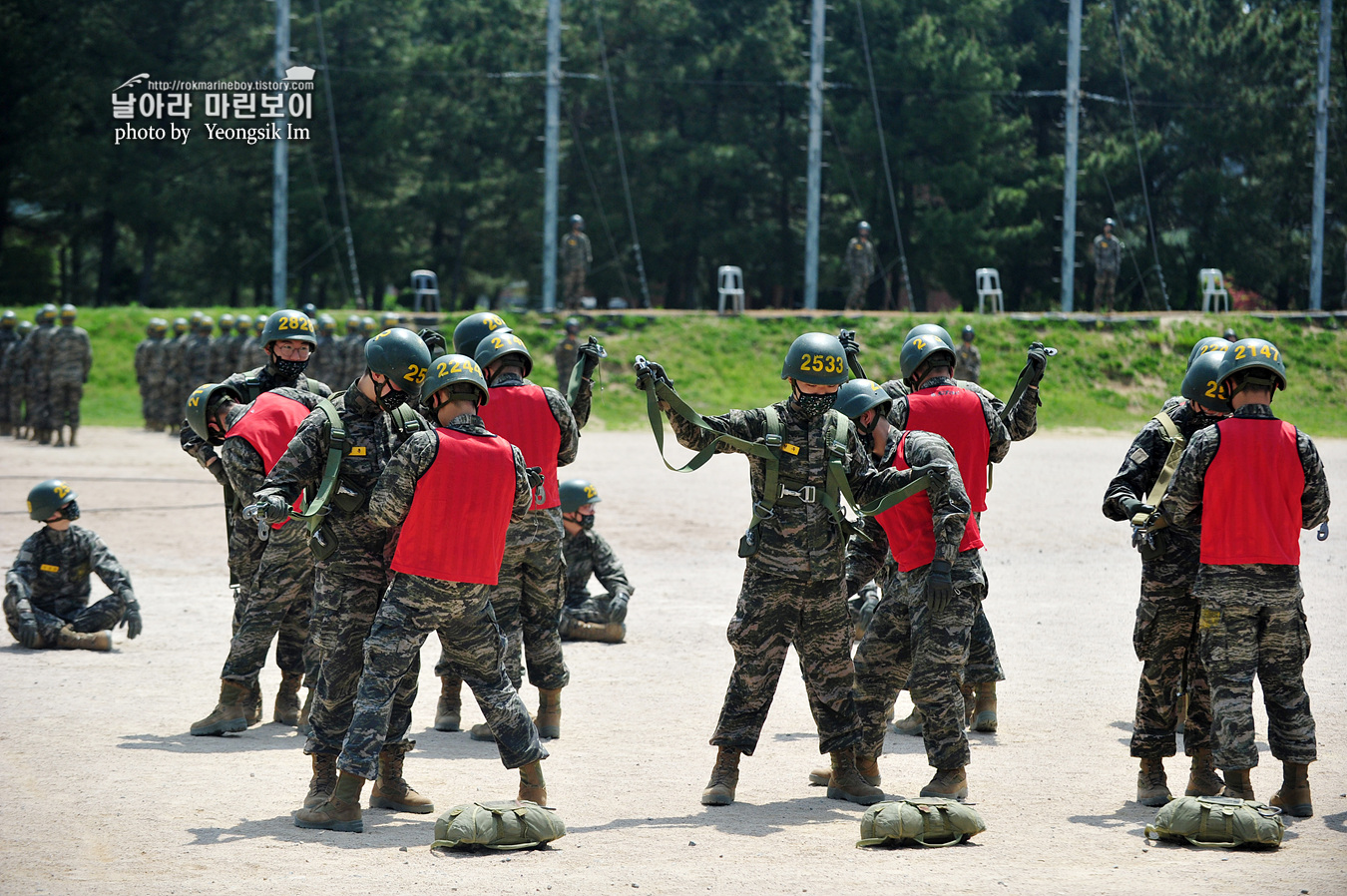 해병대 신병 1257기 2교육대 3주차 공수기초 0_0199.jpg