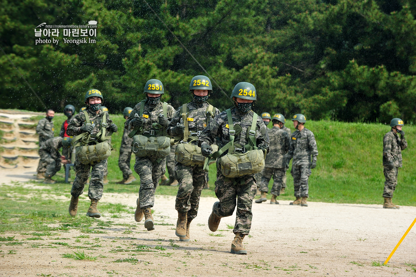 해병대 신병 1257기 2교육대 3주차 공수기초 5_0639.jpg