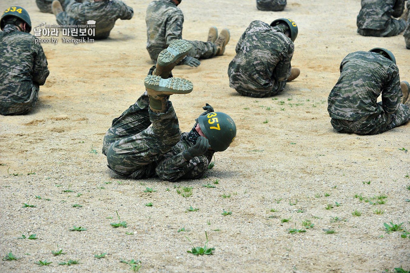 해병대 신병 1257기 2교육대 3주차 공수기초 3_0443.jpg