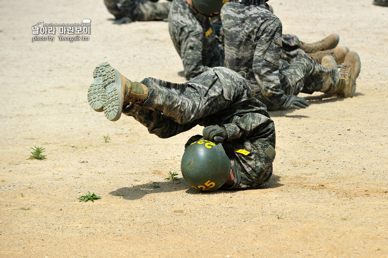 해병대 신병 1257기 2교육대 3주차 공수기초 3_0449.jpg