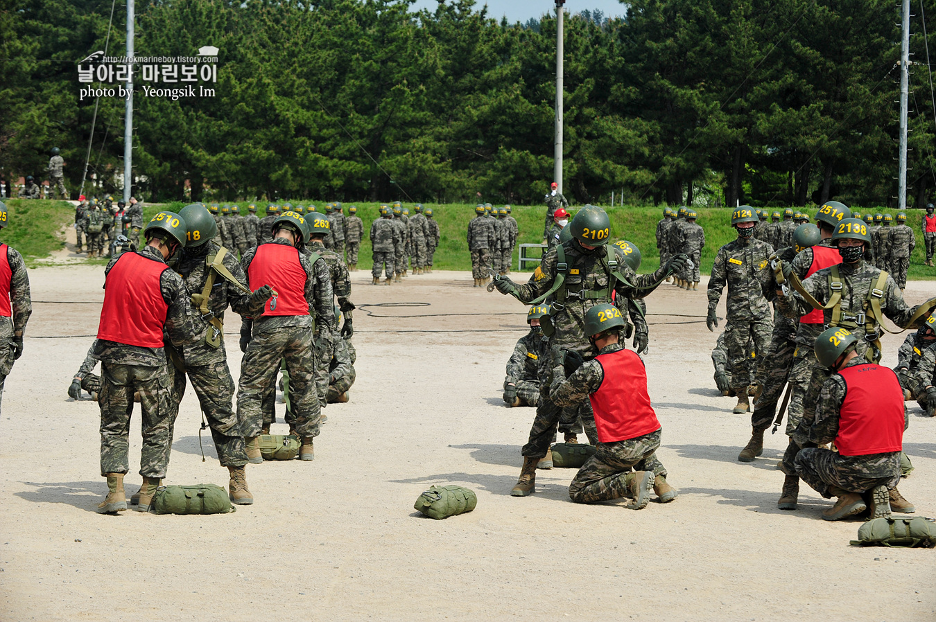 해병대 신병 1257기 2교육대 3주차 공수기초 0_01698.jpg