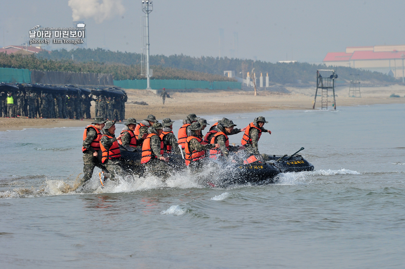 해병대 신병 1252기 4주차 5교육대 해상돌격_0266.jpg