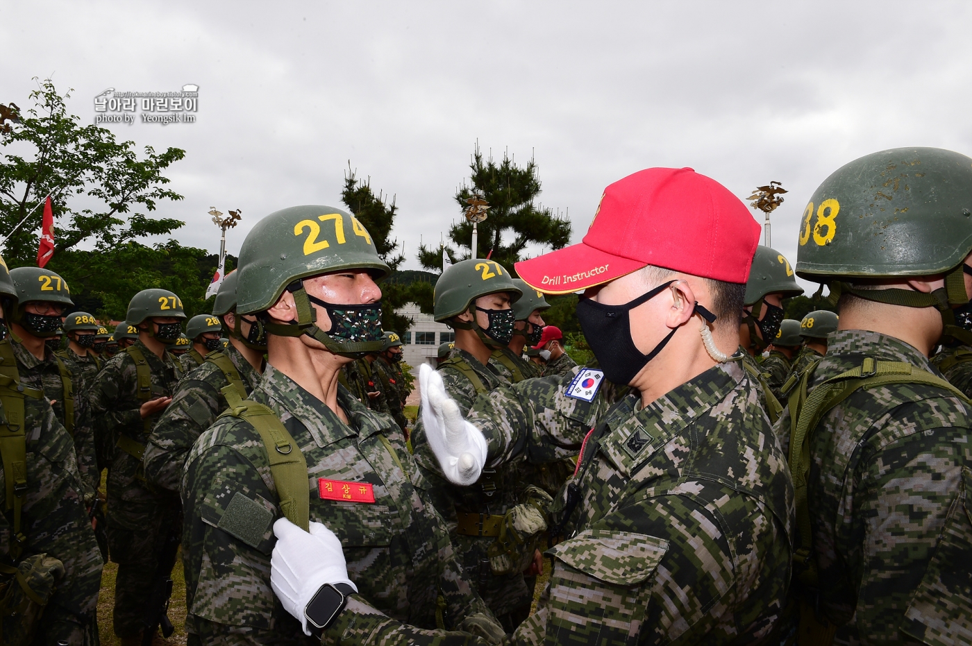 해병대 신병 1257기 극기주 빨간명찰수여식_6393.jpg