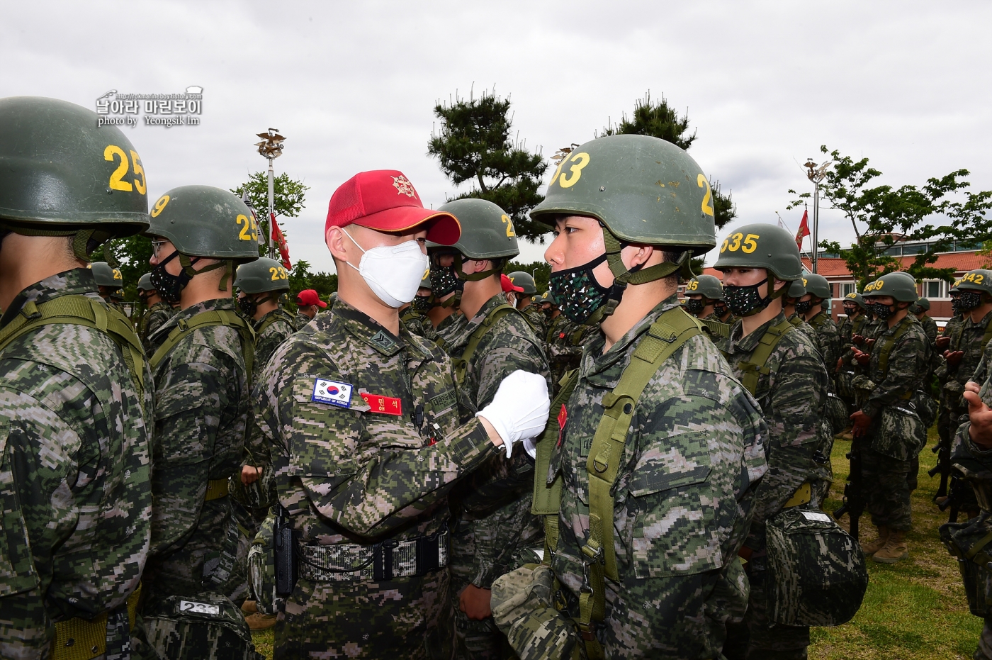 해병대 신병 1257기 극기주 빨간명찰수여식_6408.jpg