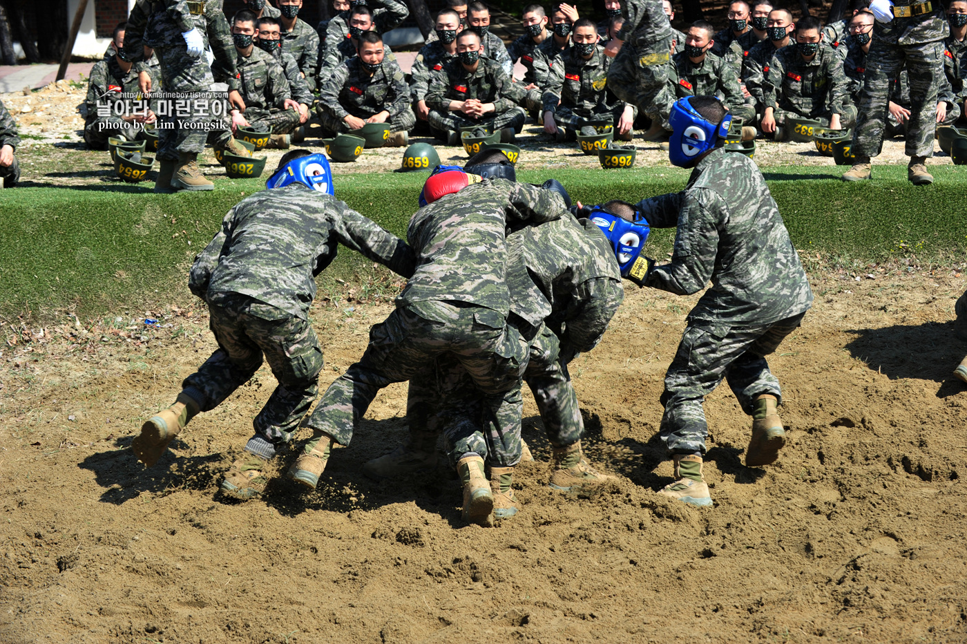 해병대 신병 1255기 극기주 2교육대_9731.jpg