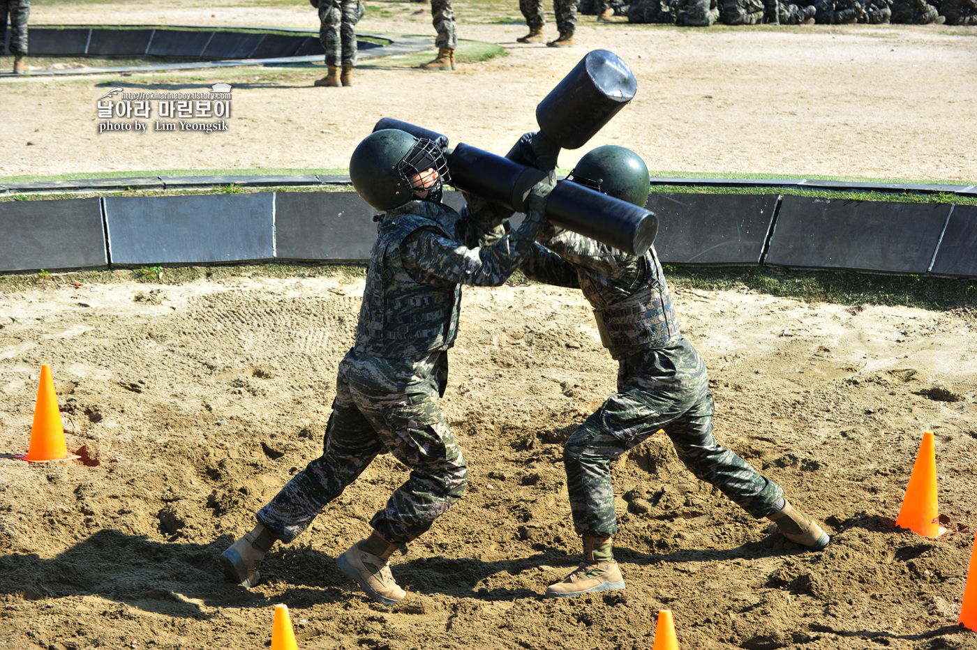 해병대 신병 1255기 극기주 2교육대_9548.jpg