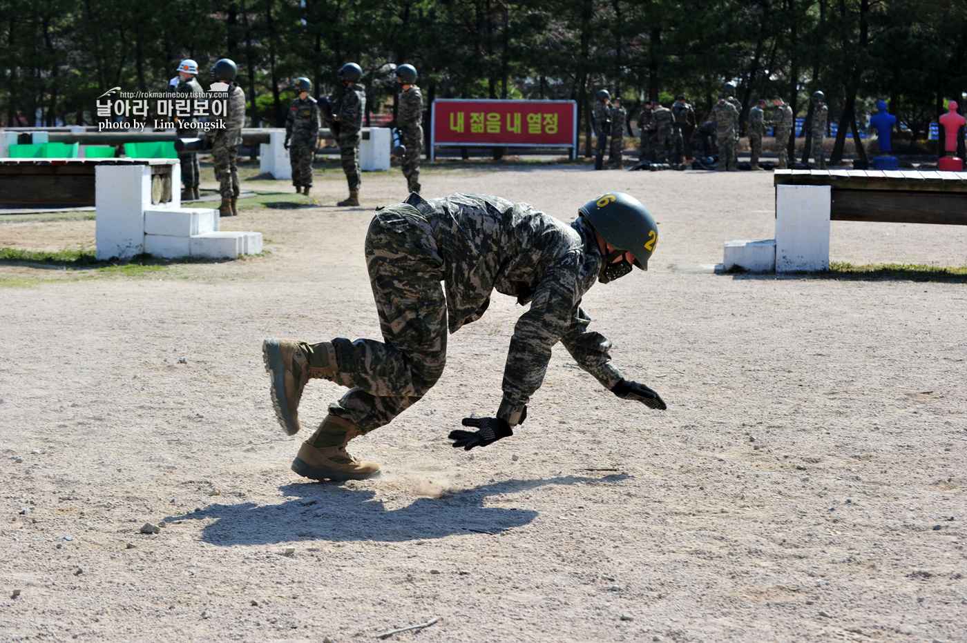 해병대 신병 1255기 극기주 2교육대 8_9571.jpg