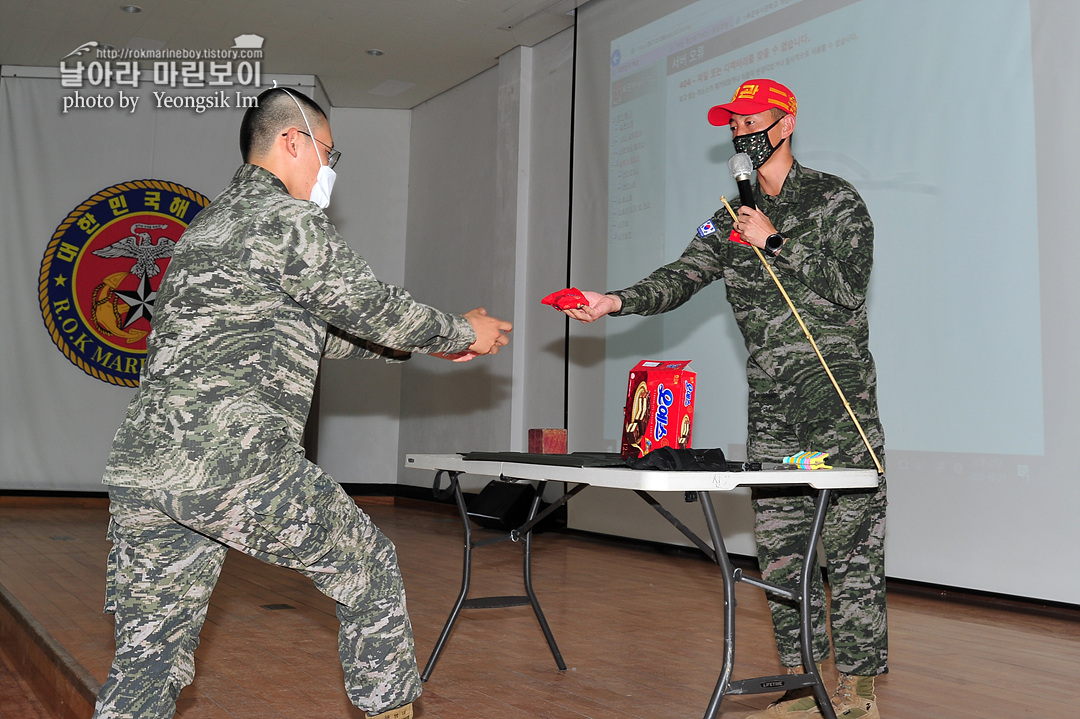 해병대 신병 1263기 1교육대 2주차 전투사격술 사진 임영식_0908.jpg