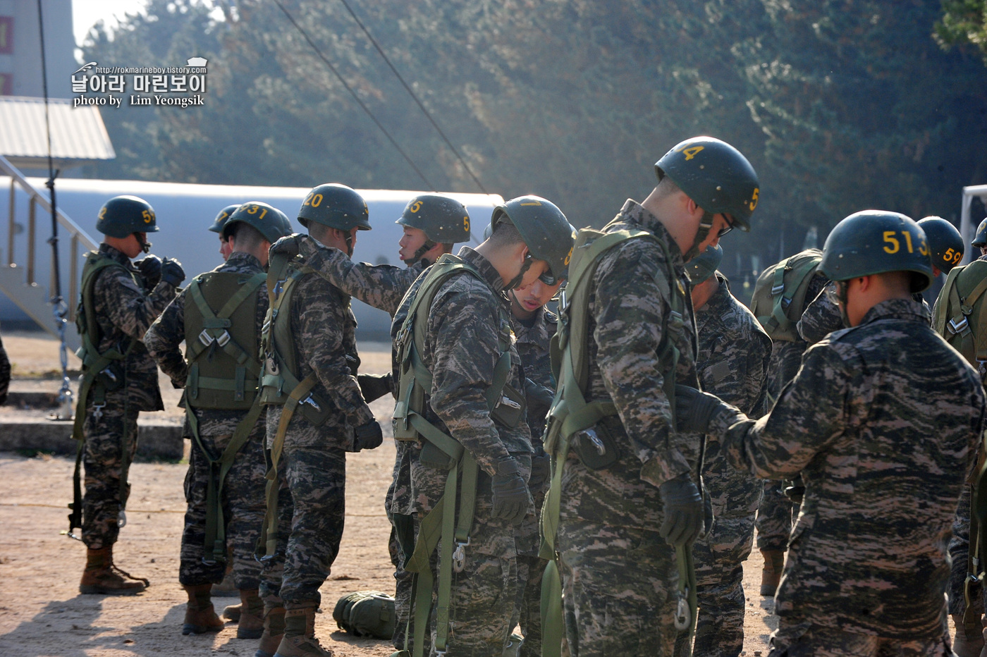 해병대 신병 1252기 4주차 공수기초_9309.jpg