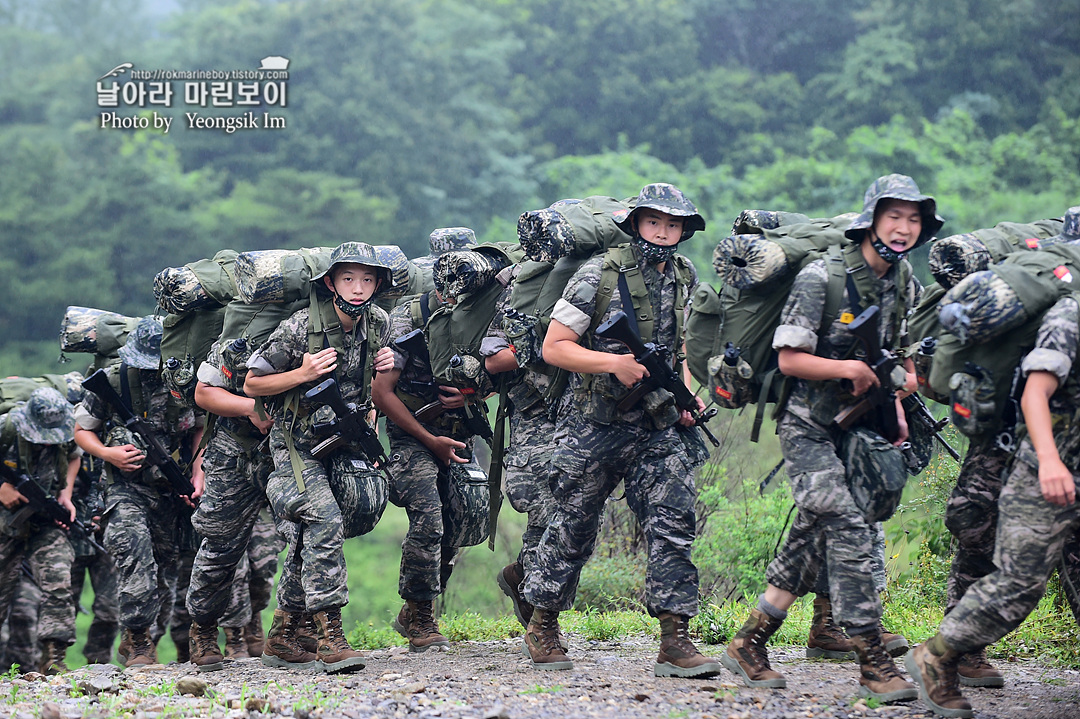 해병대 신병 1259기 1교육대 극기주 행군 _3500.jpg