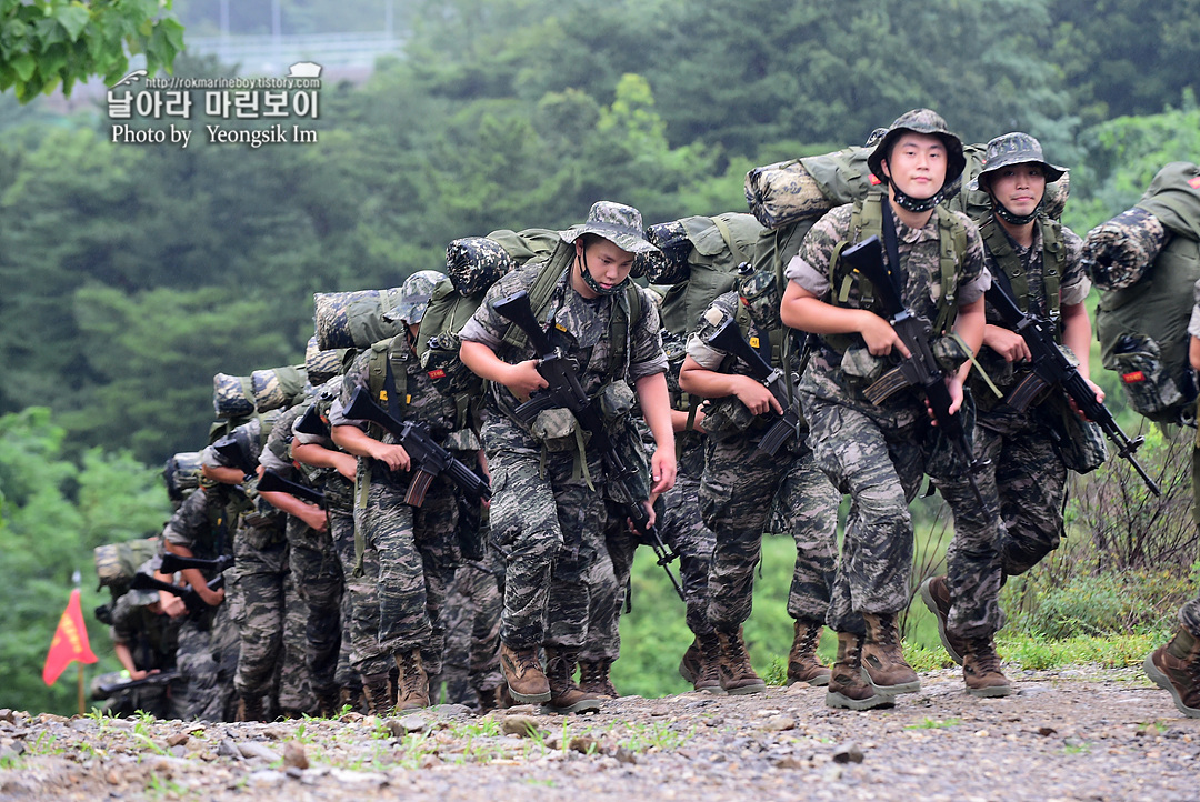 해병대 신병 1259기 1교육대 극기주 행군 _3533.jpg