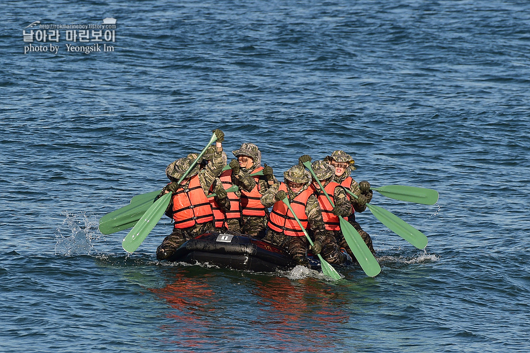 해병대 신병 1263기 1교육대 해상돌격훈련_8458.jpg