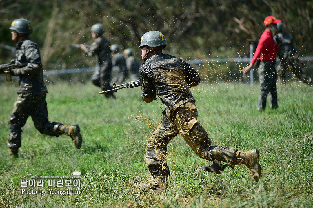 해병대 신병 1261기 2교육대 극기주 각개전투9_8689.jpg