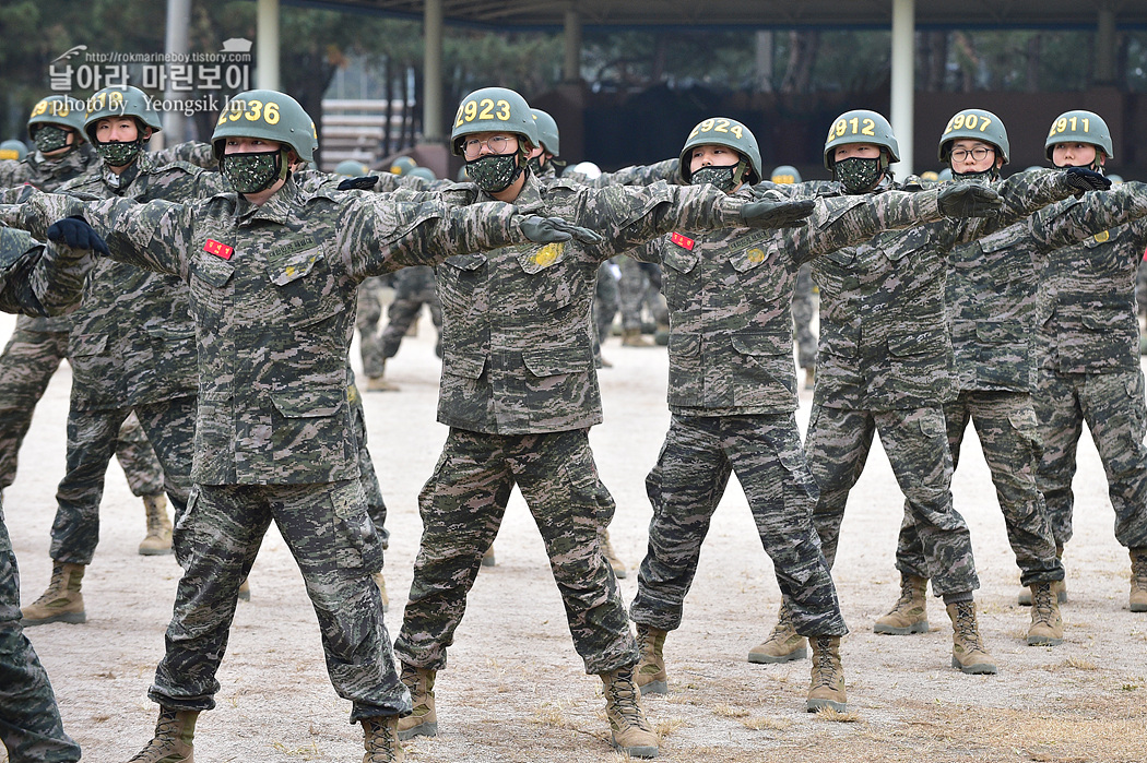 해병대 신병 1263기 2교육대 공수기초훈련2_8897.jpg