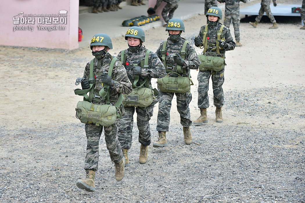 해병대 신병 1263기 2교육대 공수기초훈련2_9046.jpg