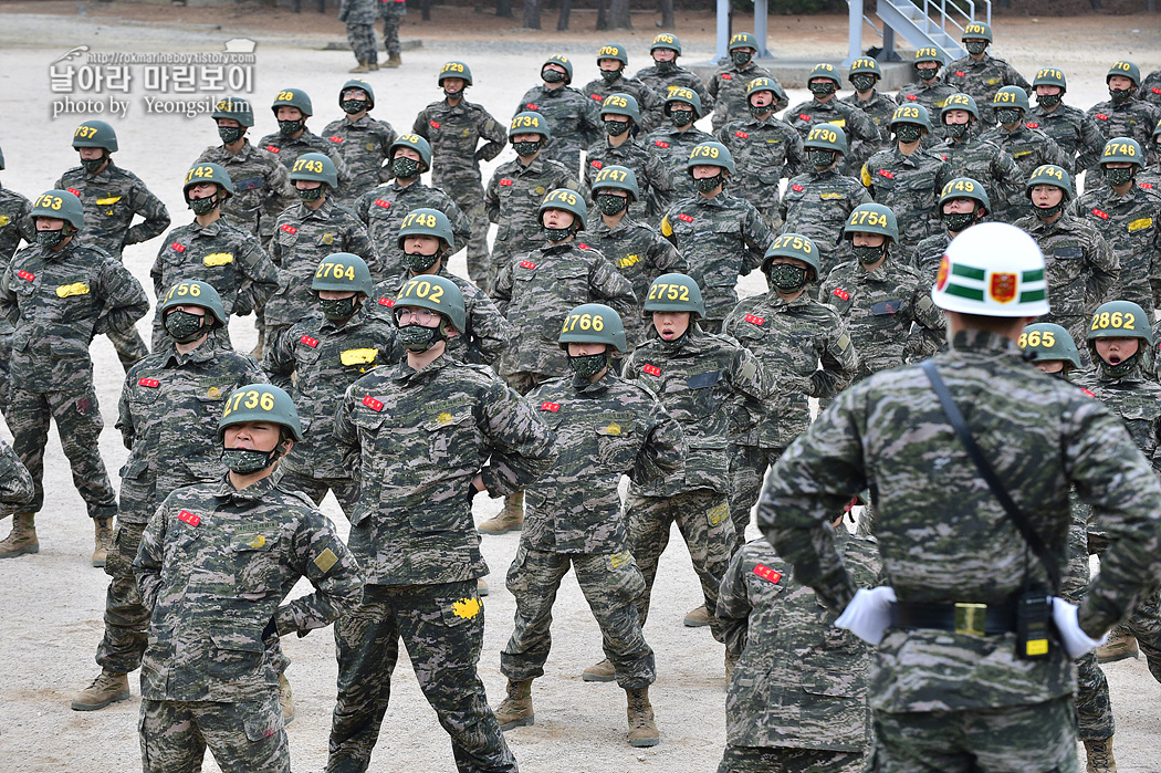 해병대 신병 1263기 2교육대 공수기초훈련2_8907.jpg